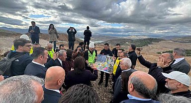 Komisyon üyeleri maden sahasında incelemede bulundu