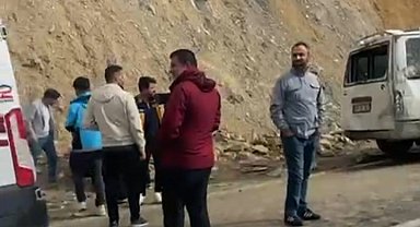 Kontrolden çıkan minibüs takla attı: 6 yaralı