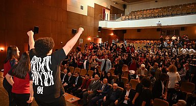 Liseler arası münazara yarışması sona erdi