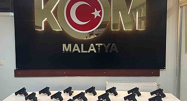 Malatya'da çok sayıda kaçak silah ele geçirildi