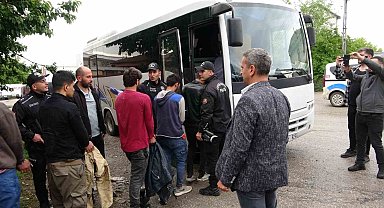 Malatya'da iş yerinde 25 düzensiz göçmen yakalandı