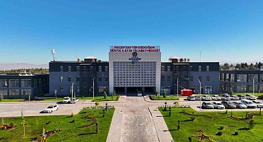 Malatya'da kayısı ticaret merkezi yeni alanına kavuştu