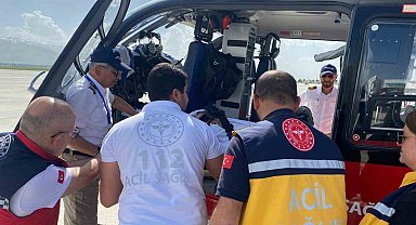 Muş'ta elektrik akımına kapılan genç Ankara'ya sevk edildi