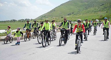 Muş'ta "11. Yeşilay Bisiklet Turu" düzenlendi