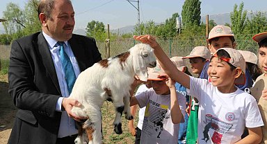 Öğrenciler e-Twinning kapsamında çiftlik gezdiler