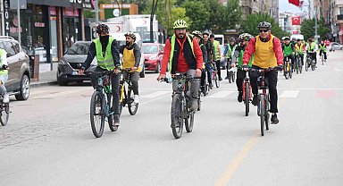 Sağlık için pedal çevirdiler