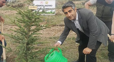 Sarıkamış'ta fidanlar toprakla buluştu