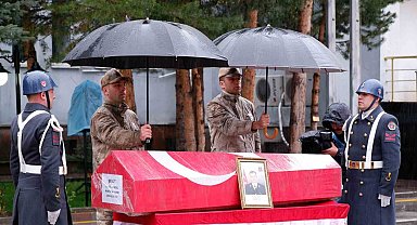 Şehit karakol komutanı törenle memleketine uğurlandı