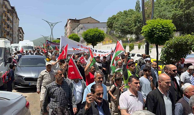 Şemdinli'de İsrail'in soykırımı kınandı