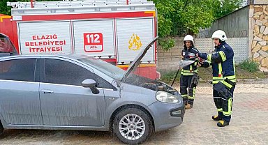 Seyir halindeki araç alev aldı