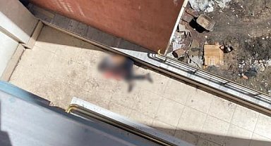 Tatvan'da 19 yaşındaki bir genç kendisini 5'inci kattan attı