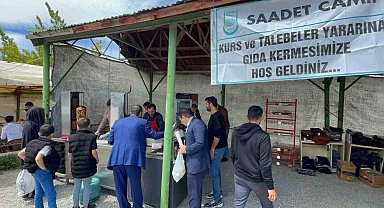 Tatvan'da öğrenciler için "hayır çarşısı" kuruldu