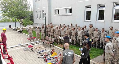 Tunceli'de orman yangınlarıyla mücadele eğitimi