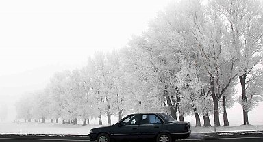 Türkiye'nin birçok ilinde mayıs ayında hava sıcaklığı sıfır derecenin altına düştü