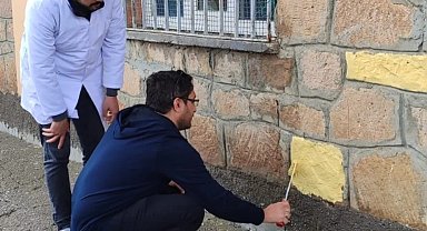 Üniversite öğrencilerinden örnek davranış