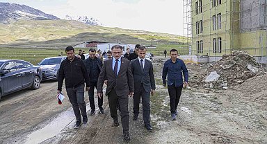 Van'da ihtiyaç sahibi 51 kadın için yapılan konutlar hızla tamamlanıyor