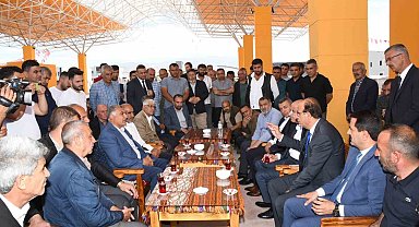 Yeni ticaret merkezinde büyük buluşma