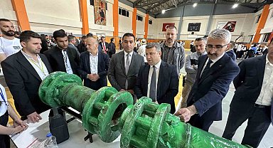 Yüksekova'da 'Bilim Fuarı' sergisine büyük ilgi