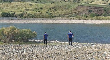14 yaşındaki çocuk Murat Nehri'nde kayboldu