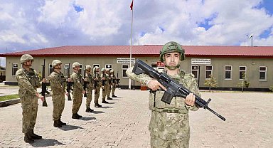 'Hudut Kartalları' bayramda da elleri tetikte sınır nöbetinde