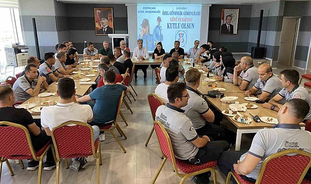 Başhekim Prof. Dr. Kuyrukluyıldız, hastanede görev yapan güvenlik personelleriyle bir araya geldi