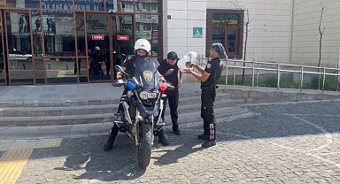 Bingöl'de 23 YKS öğrencisi, Yunus polisleri sayesinde sınava yetişti