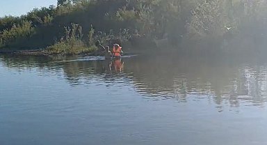 Bingöl'de suların yükselmesiyle mahsur kalan vatandaş kurtarıldı