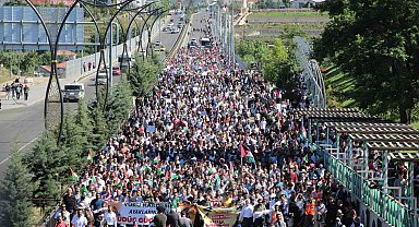 Bingöl'de yaklaşık 15 bin kişi Gazze için yürüdü