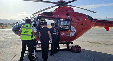 Bingöl'de yaşlı adam için ambulans helikopter havalandı