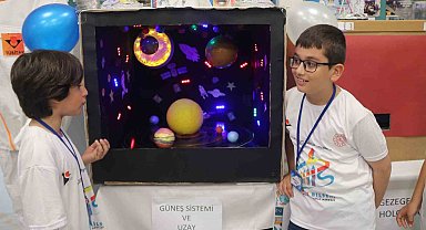 Bitlis BİLSEM'de yılsonu sergisi açıldı