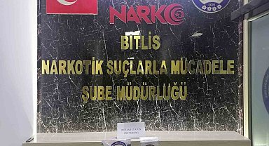Bitlis'te yangın tüpü içinde metanfetamin ele geçirildi