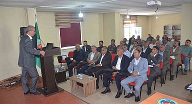 Bulanık'taki çiftçiler TMO'nun hububat alımı hakkında bilgilendirildi