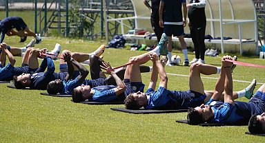 Çaykur Rizespor, Erzurum'da yeni sezon hazırlıklarına başladı