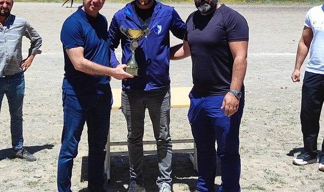 Ciritte kupalar sahiplerini buldu