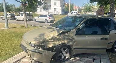 Elazığ'da trafik kazası: 3 yaralı