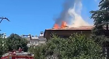 Elazığ'da trafo yangını paniğe neden oldu