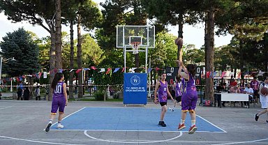 Erzincan'da "Sokaklar Bizim 3x3 Basketbol Gençlik Kupası" başladı