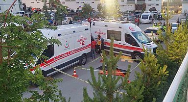 Erzurum'da aracın altında kalan küçük çocuk can verdi