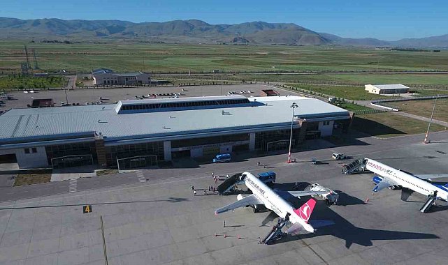 Erzurum'dan bir ayda 90 bini kişi uçtu