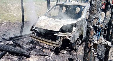 Garajda alev alan araç kullanılamaz hale geldi