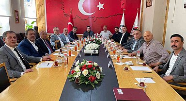 Gazi Kars platformu 'Kars' için toplandı