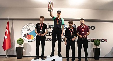 Genç Bilardocu Muhammed Emin Atabey Türkiye Şampiyonu oldu