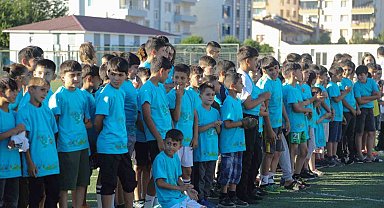 Genç'te yaz spor okullarının açılışı yapıldı