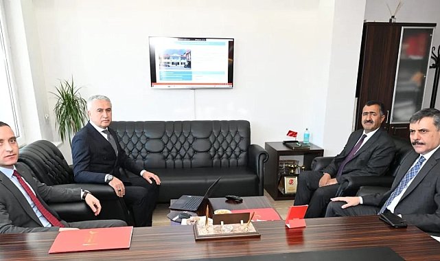 Göç ve göçmenler konuşuldu