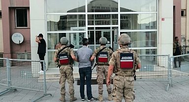 Hakkari'de değişik suçlardan aranan 14 kişi tutuklandı