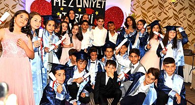 İlk mezuniyet heyecanını yaşadılar