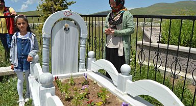 Karayazı şehitleri anıldı