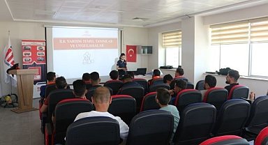 Kars'ta AFAD personeline ilk yardım eğitimi