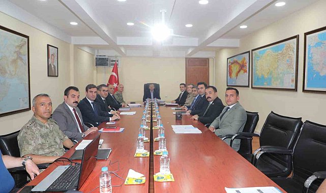 Kars'ta güvenlik ve asayiş toplantısı düzenlendi