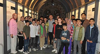 Kars'ta ortaöğretim öğrencileri tarihi yerinde öğreniyor